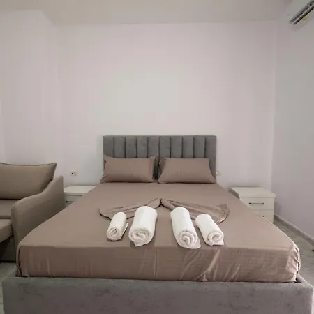 Apartment Eleni Sarande